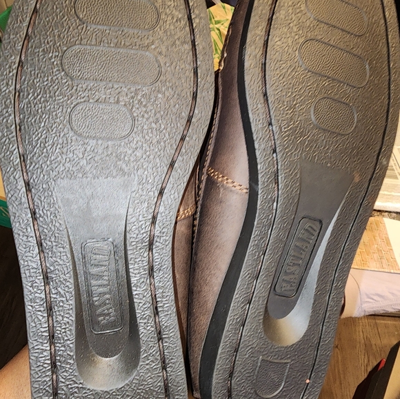 NWT,Eastland Falmouth Loafers, Bomber Brown size 8.5 - Picture 4 of 8